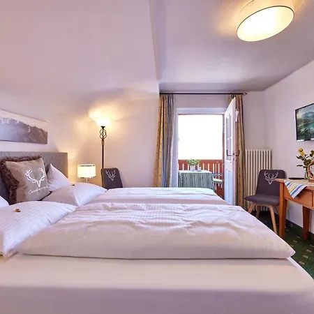 Гостьовий будинок Gaestehaus Angela Гарміш-Партенкірхен