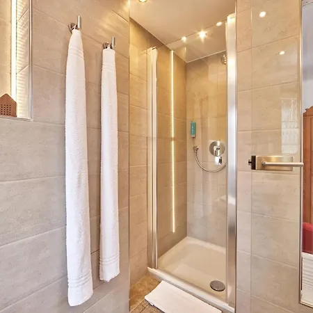 Gaestehaus Angela Garmisch-Partenkirchen