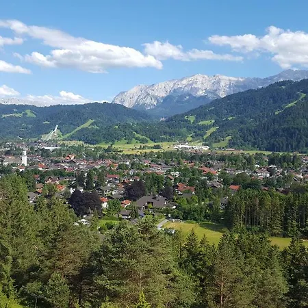 Guest house Gaestehaus Angela 2*